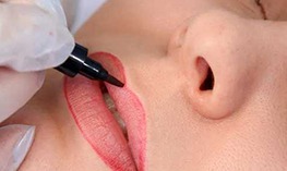 Micropigmentación de labios